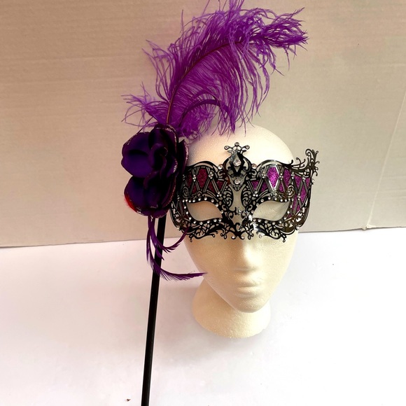 Halloween/ party mask - Picture 5 of 6